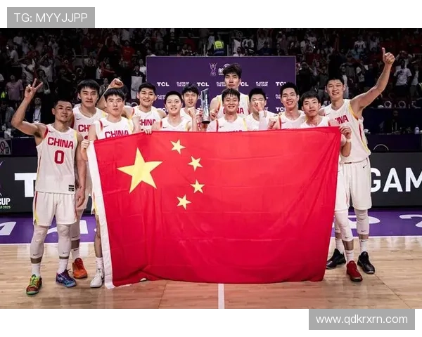 中国男篮大胜菲律宾晋级亚洲杯四强 关键球员表现亮眼展现强大实力